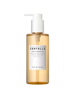 Madagascar Centella Light Cleansing Oil